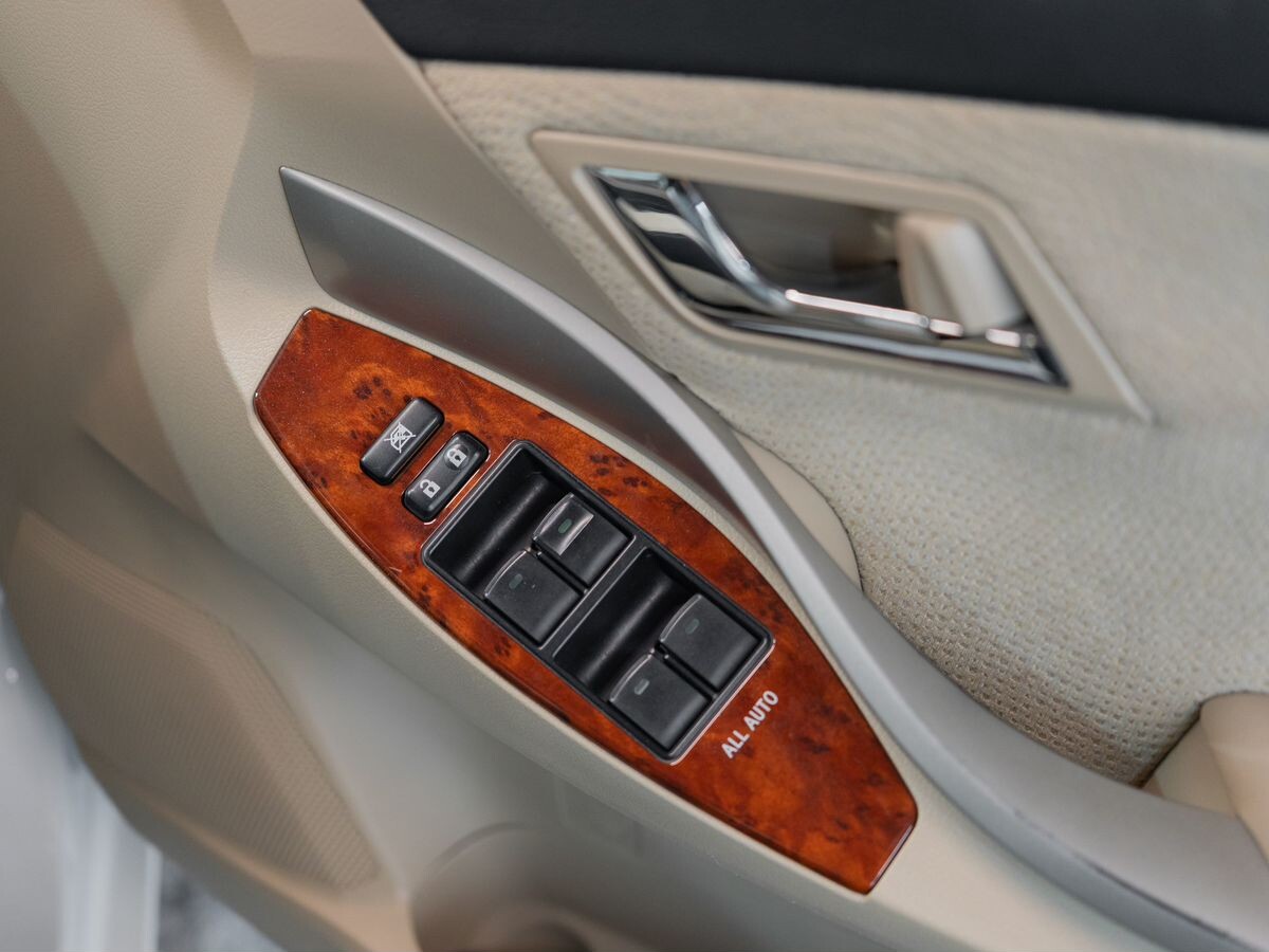 Toyota Premio 2014 - фото автомобиля
