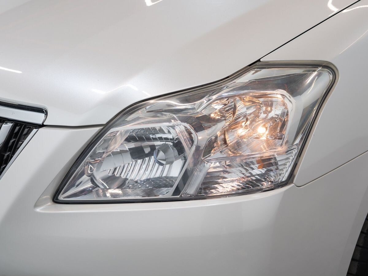 Toyota Premio 2014 - фото автомобиля