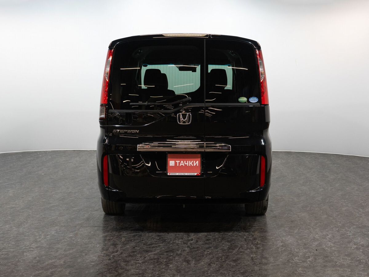 Honda Stepwgn 2016 - фото автомобиля