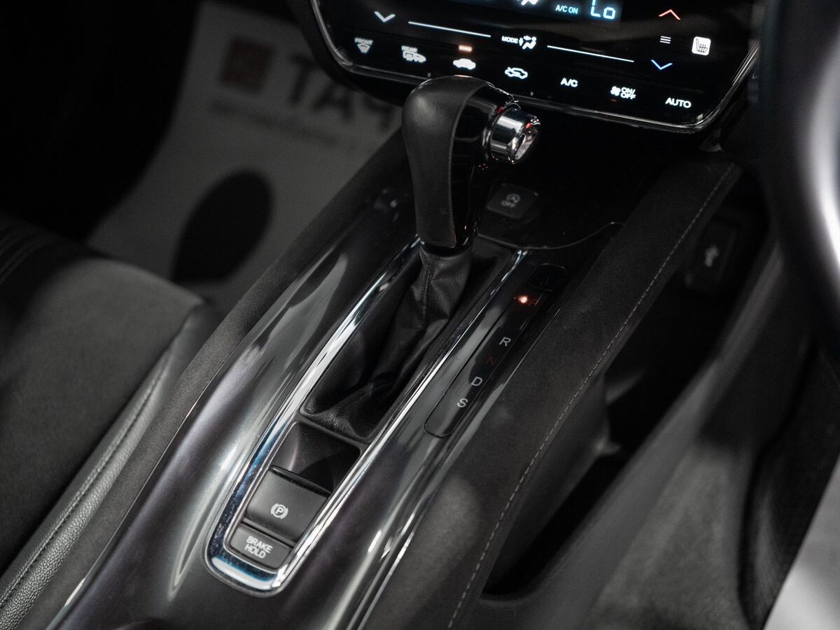 Honda Vezel 2019 - фото автомобиля
