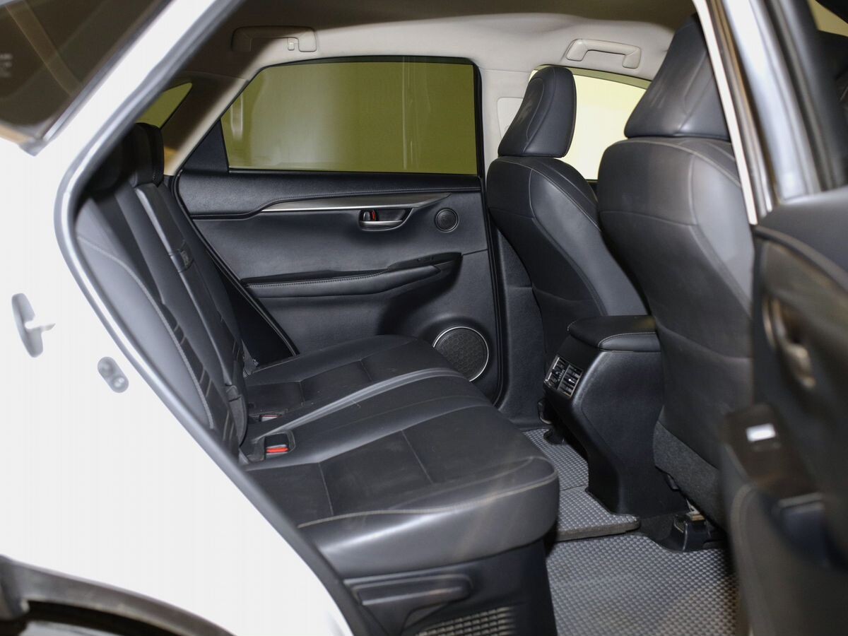 Lexus NX200 2014 - фото автомобиля