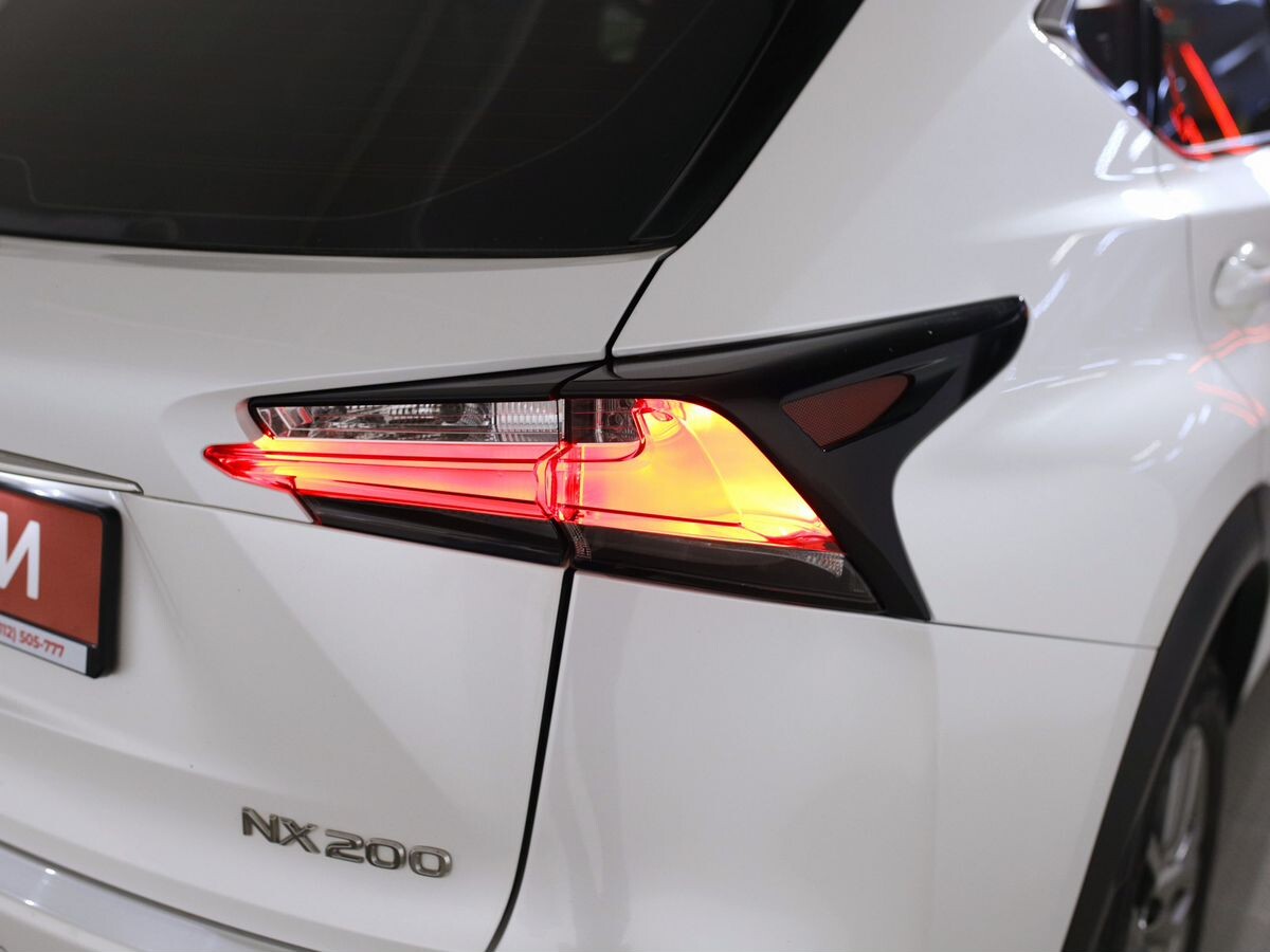 Lexus NX200 2014 - фото автомобиля