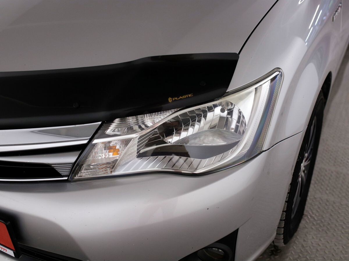 Toyota Corolla Fielder 2014 - фото автомобиля