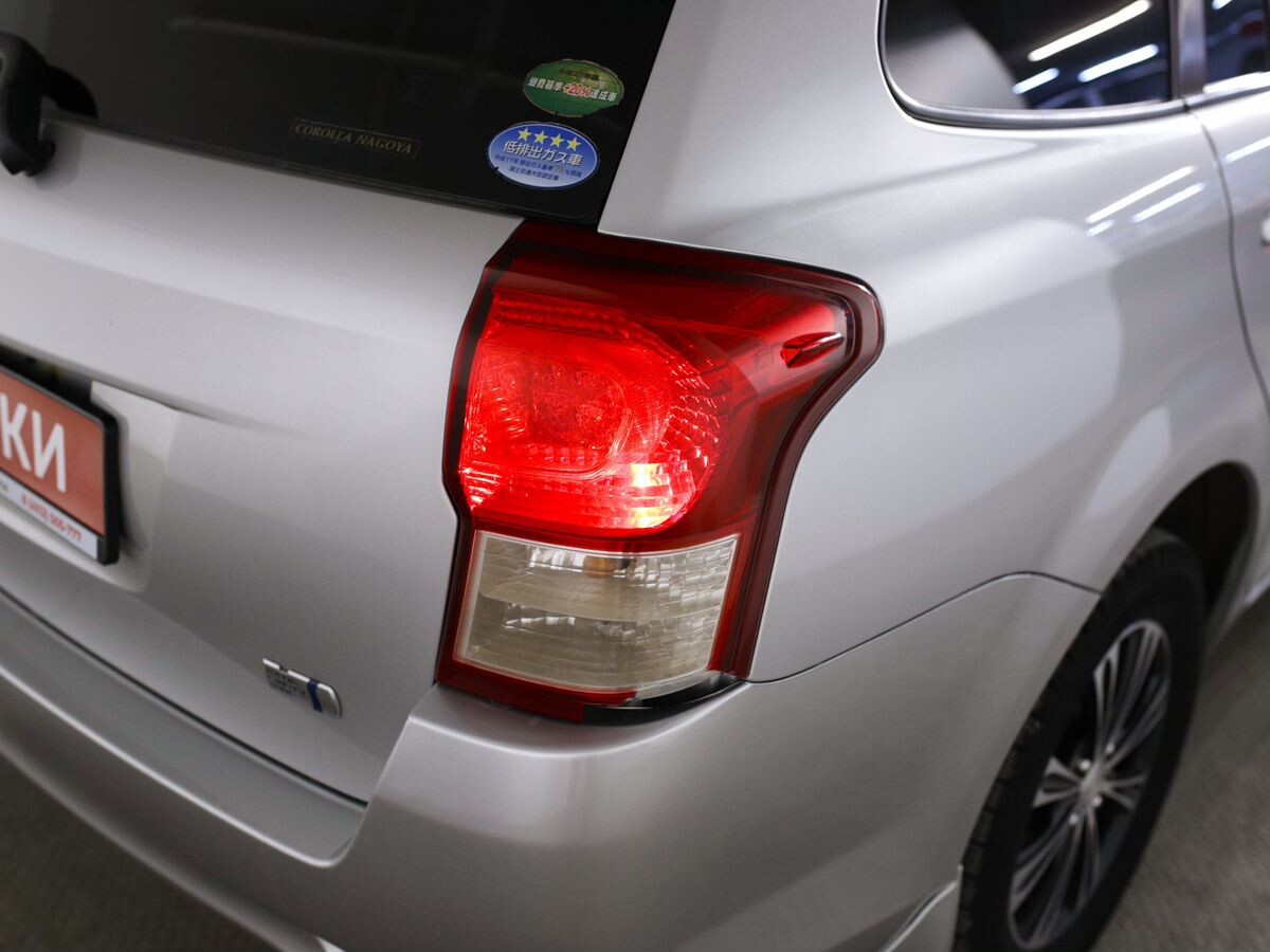 Toyota Corolla Fielder 2014 - фото автомобиля