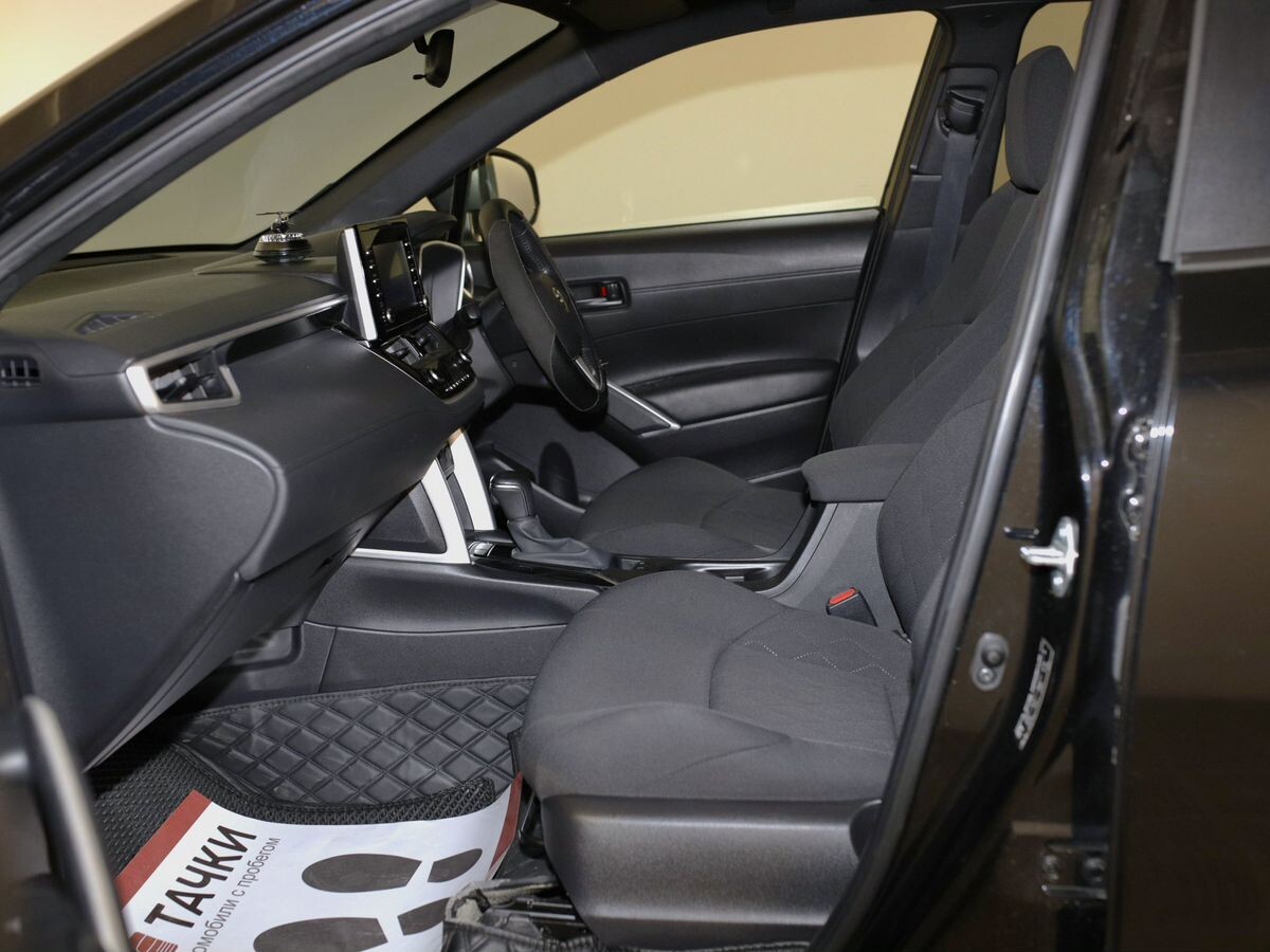 Toyota Corolla Cross 2022 - фото автомобиля