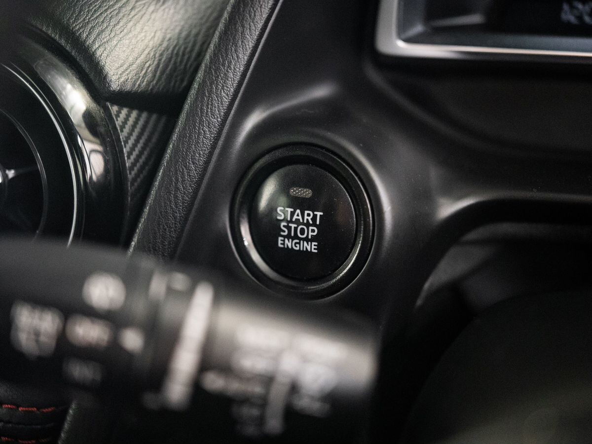 Mazda Demio 2016 - фото автомобиля