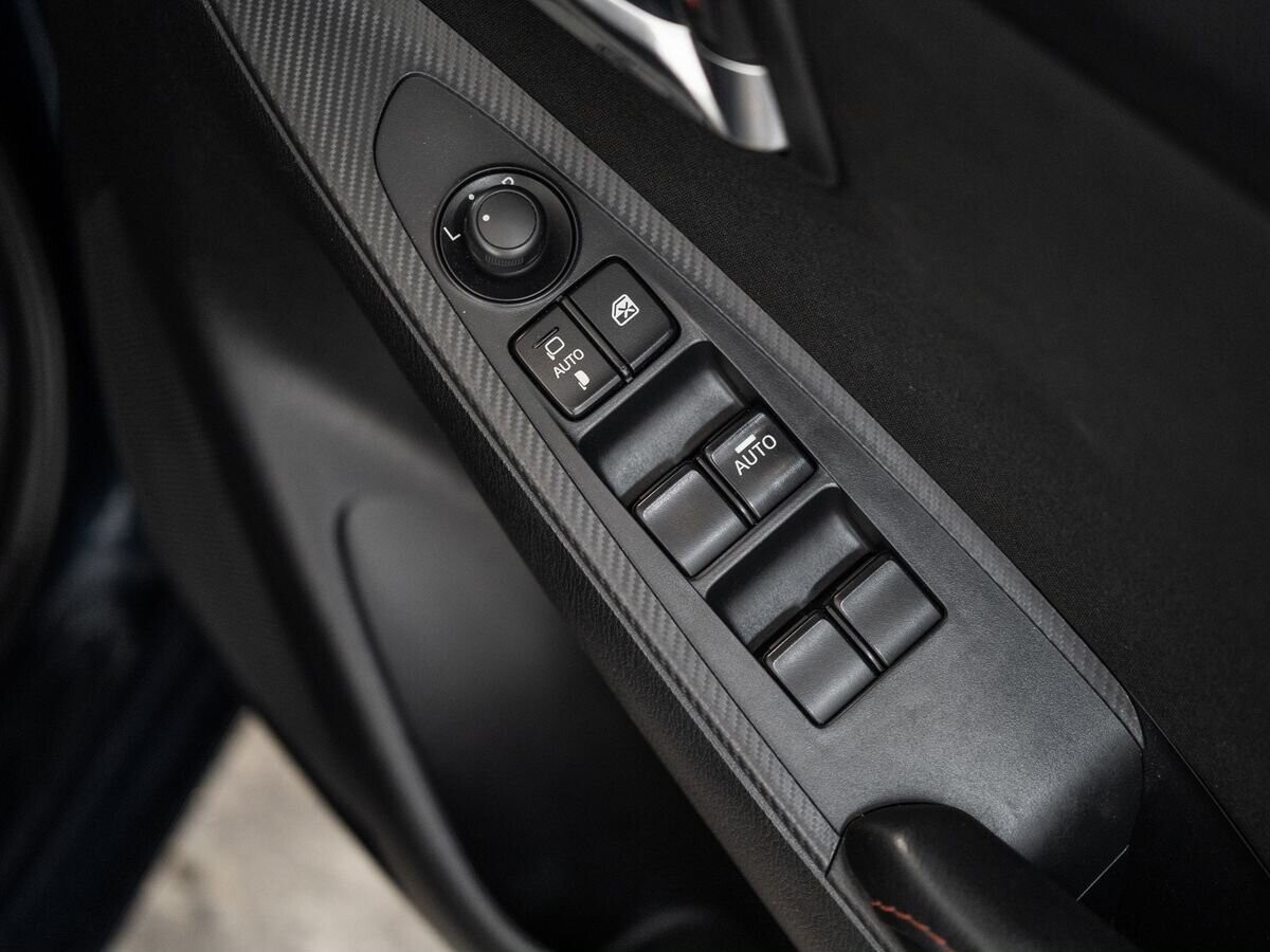 Mazda Demio 2016 - фото автомобиля