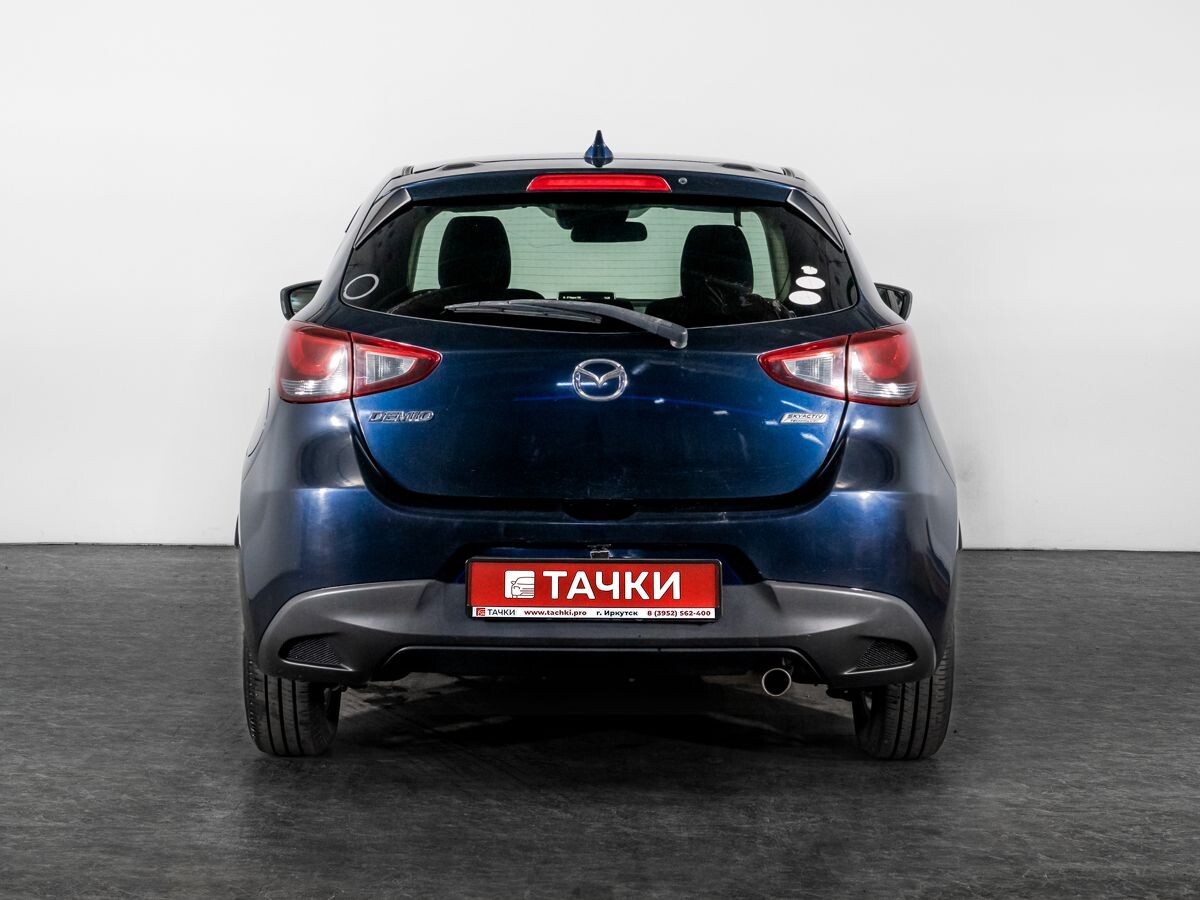Mazda Demio 2016 - фото автомобиля