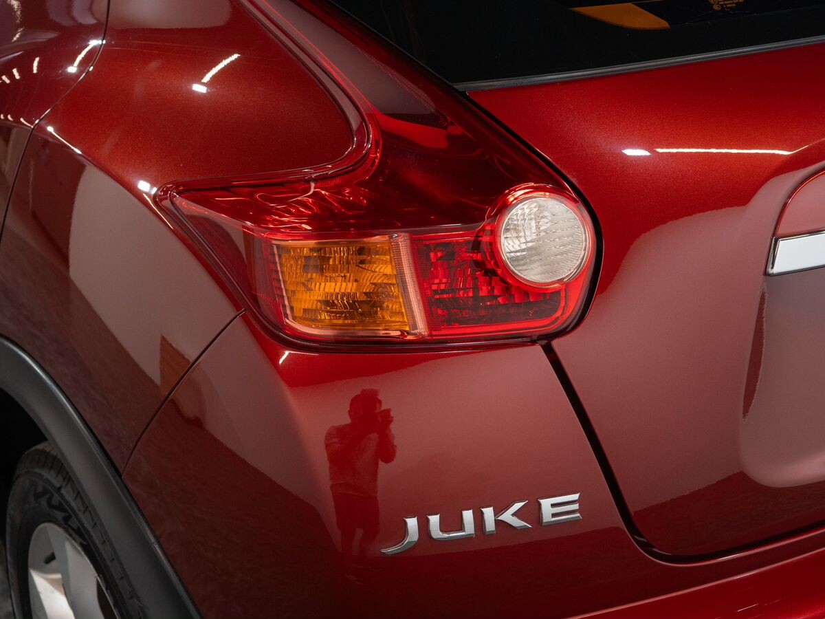 Nissan Juke 2012 - фото автомобиля