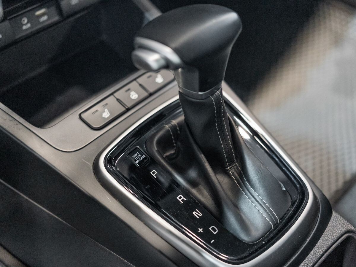 Kia Rio X (X-Line) 2020 - фото автомобиля
