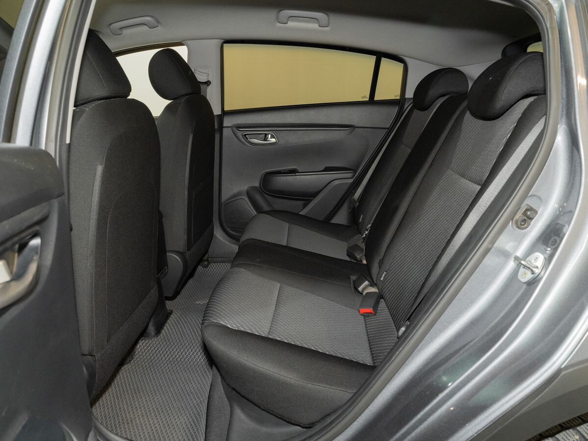 Kia Rio X (X-Line) 2020 - фото автомобиля