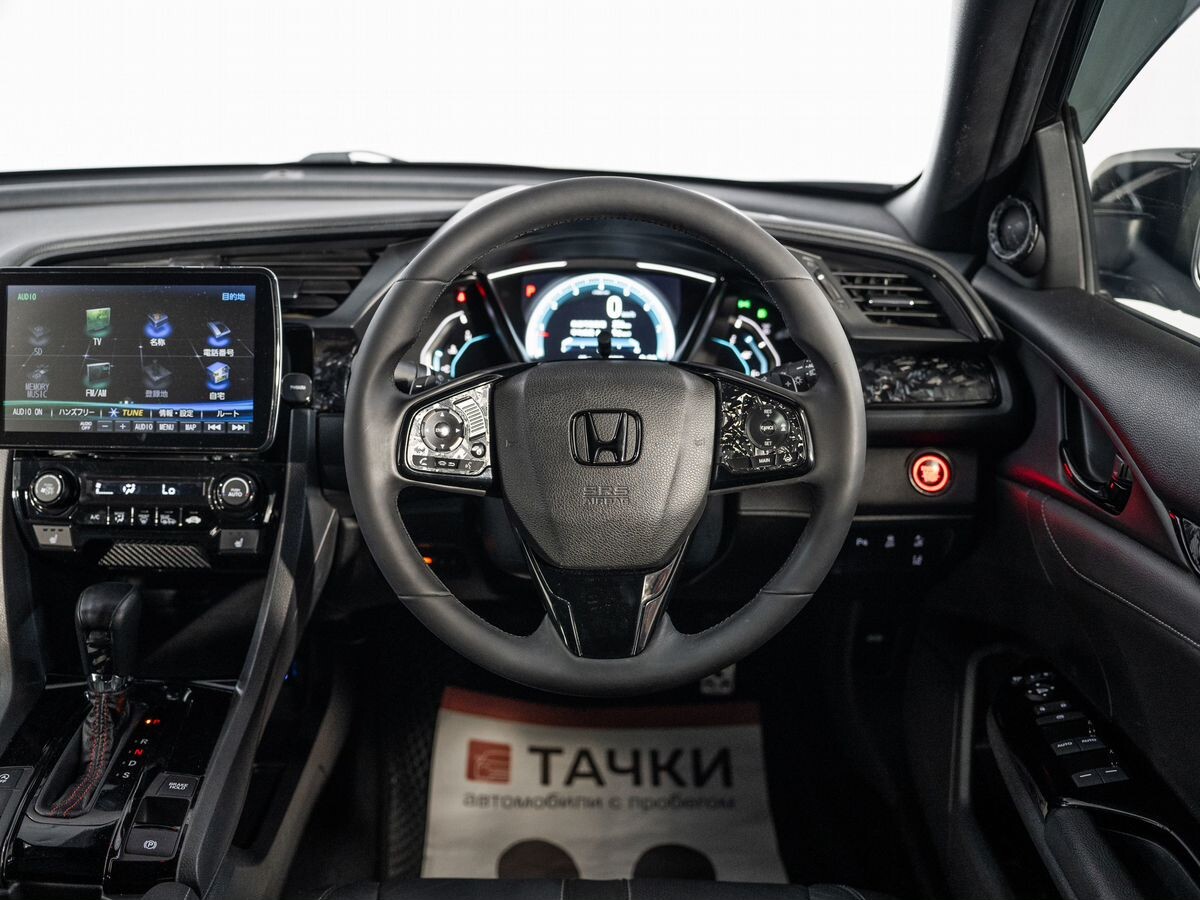 Honda Civic 2018 - фото автомобиля