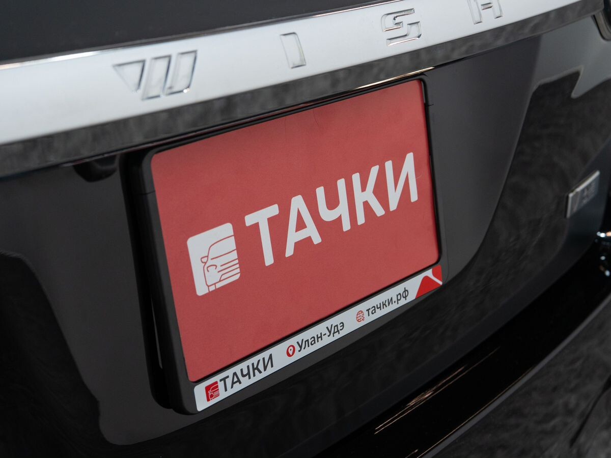 Toyota Wish 2012 - фото автомобиля