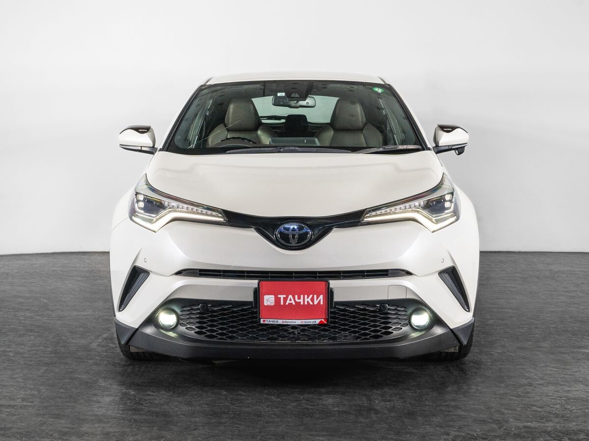 Toyota C-HR 2019 - фото автомобиля