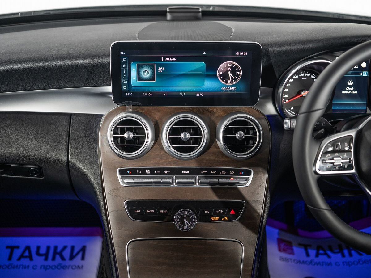 Mercedes-Benz C-Class 2018 - фото автомобиля