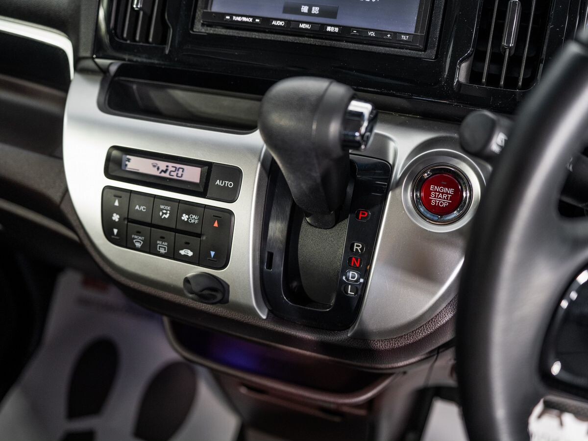 Honda N-WGN 2014 - фото автомобиля