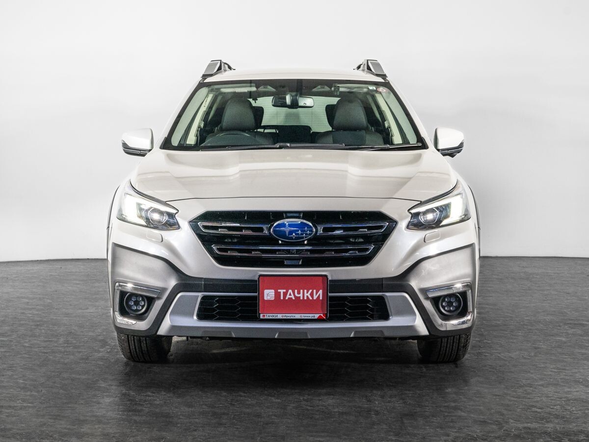 Subaru Outback 2022 - фото автомобиля