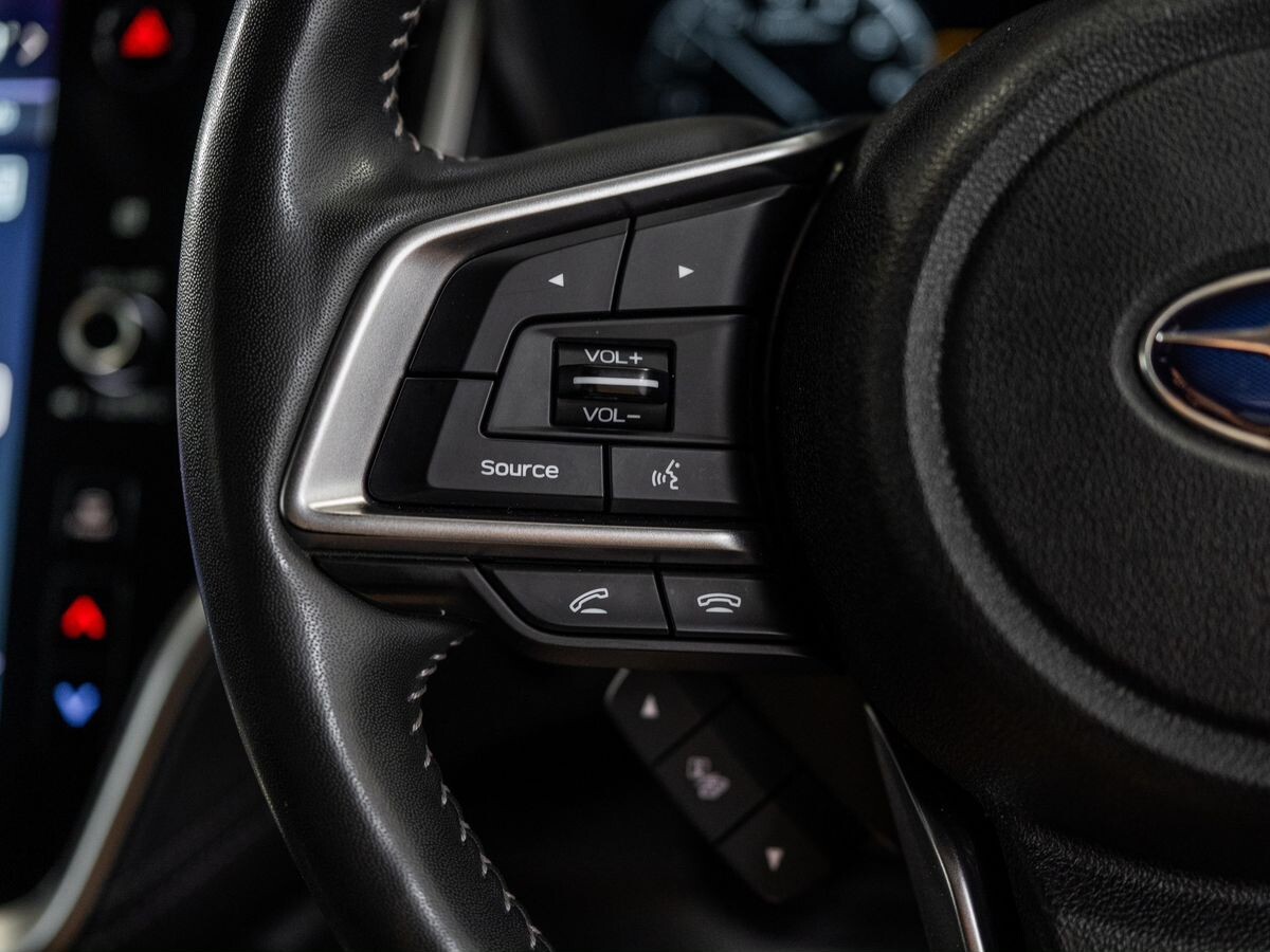 Subaru Outback 2022 - фото автомобиля