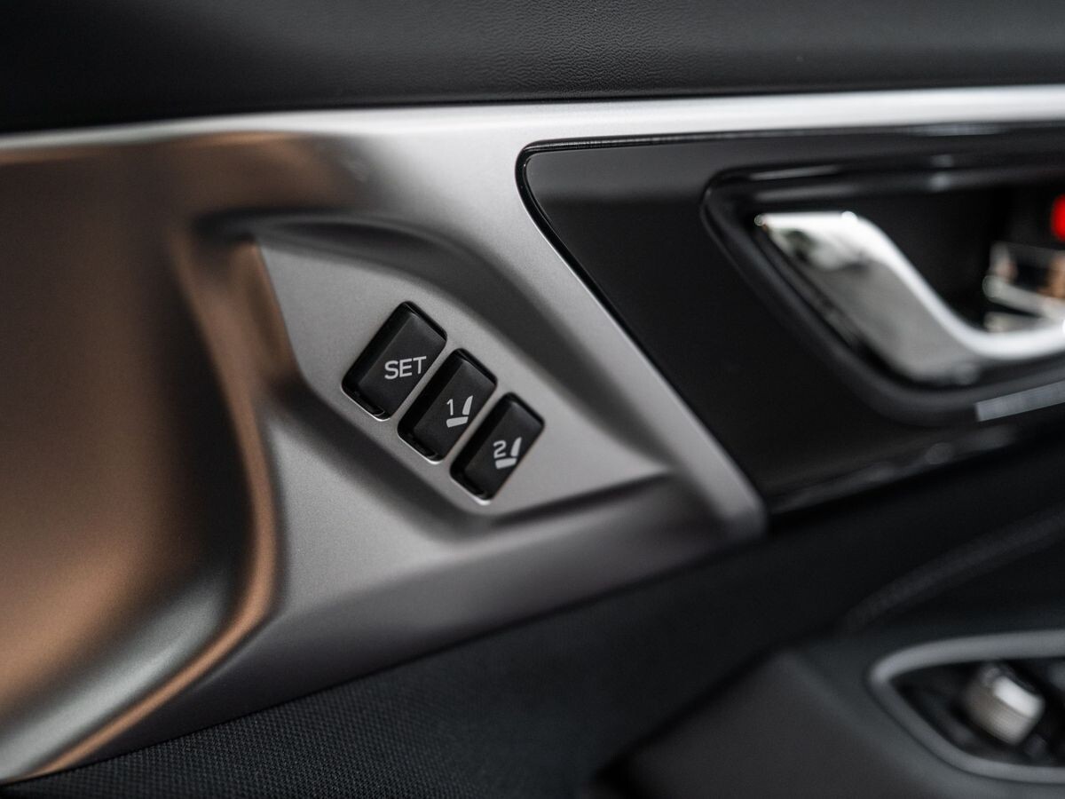 Subaru Outback 2022 - фото автомобиля