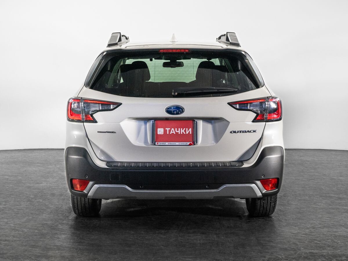 Subaru Outback 2022 - фото автомобиля