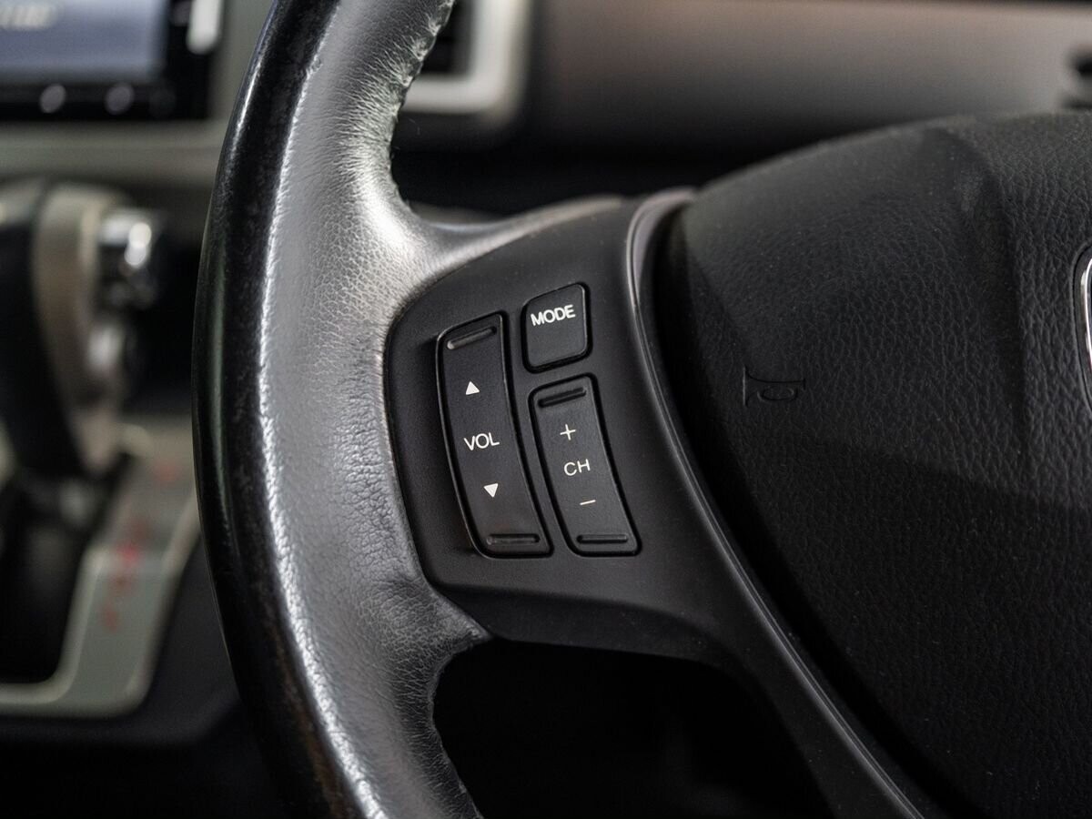 Honda Freed 2014 - фото автомобиля