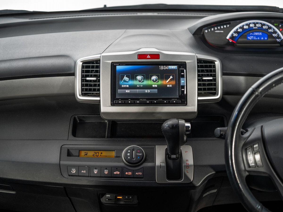 Honda Freed 2014 - фото автомобиля