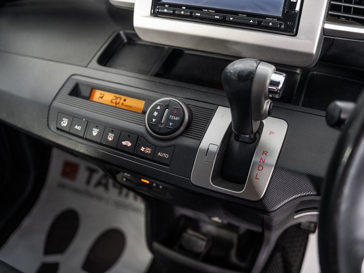 Honda Freed 2014 - фото автомобиля
