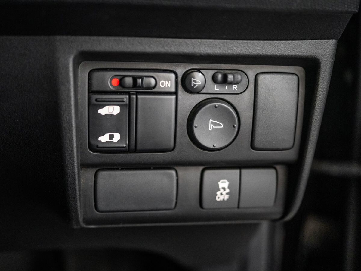 Honda Freed 2014 - фото автомобиля