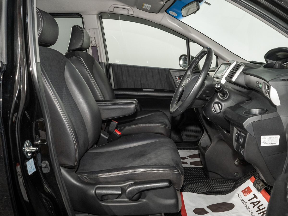 Honda Freed 2014 - фото автомобиля
