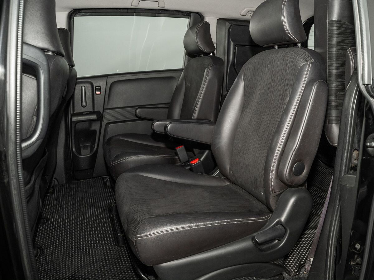 Honda Freed 2014 - фото автомобиля