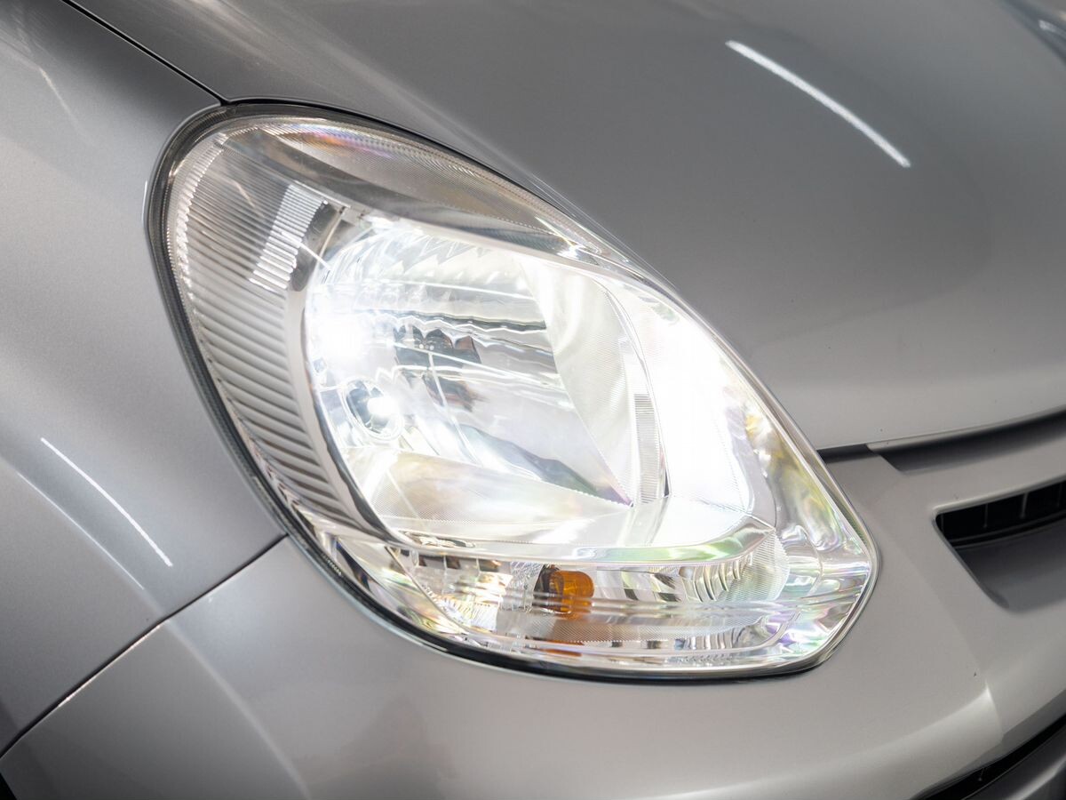 Toyota Passo 2016 - фото автомобиля
