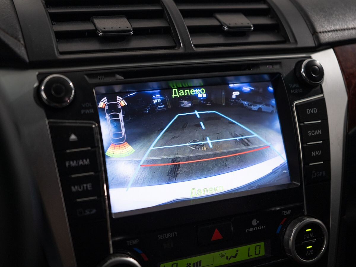 Toyota Camry 2012 - фото автомобиля