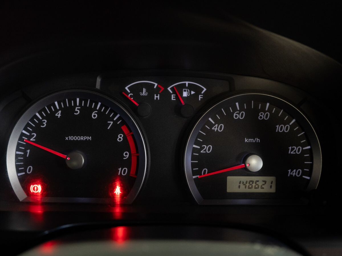 Suzuki Jimny 2011 - фото автомобиля