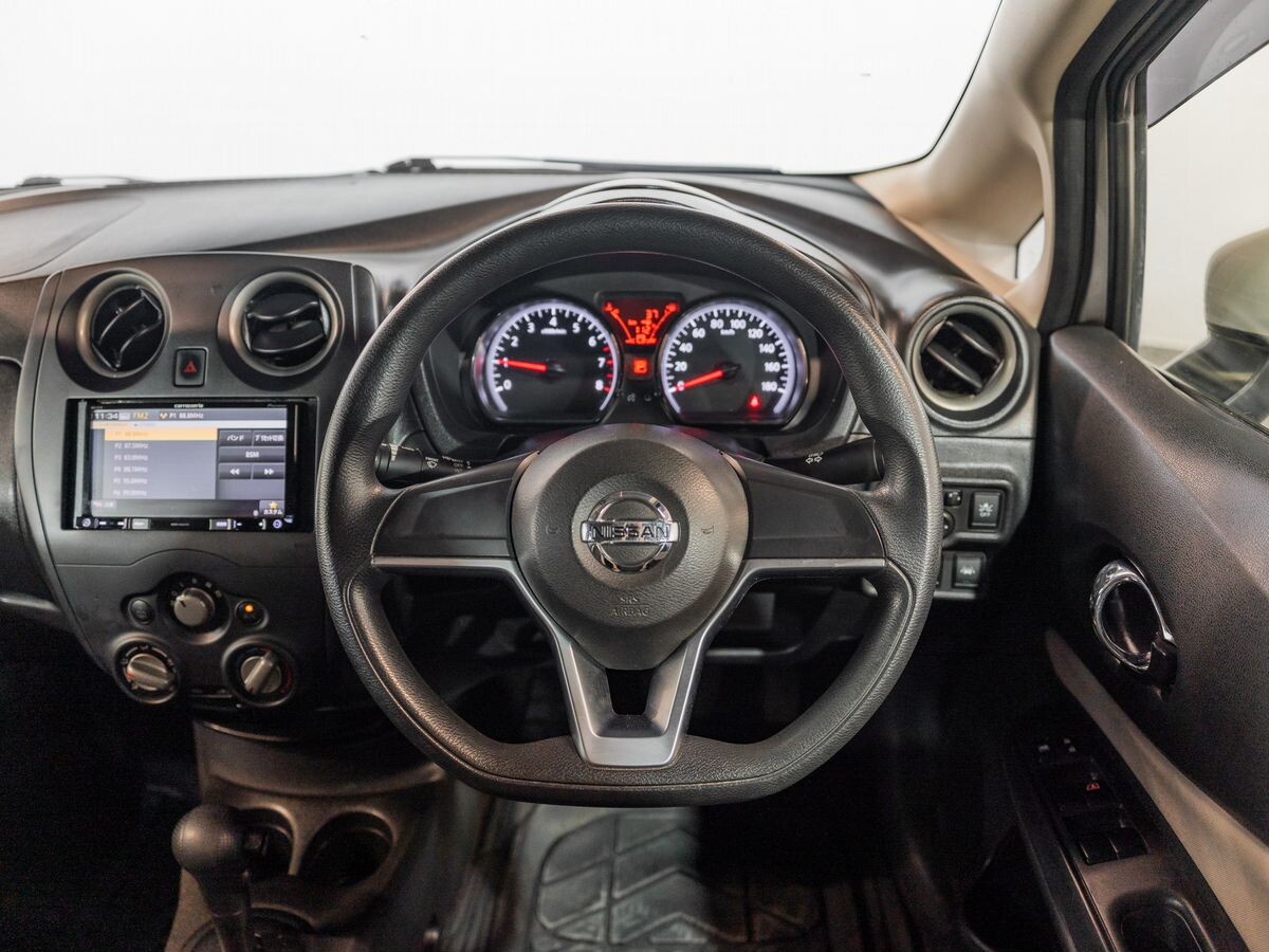 Nissan Note 2016 - фото автомобиля