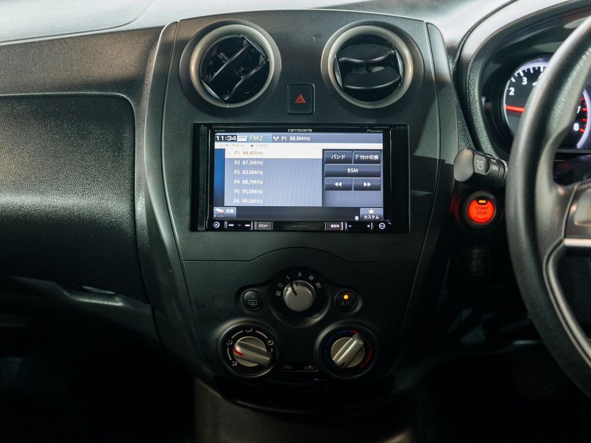 Nissan Note 2016 - фото автомобиля