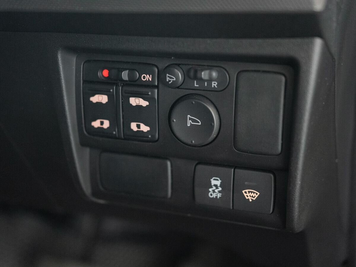 Honda Freed 2012 - фото автомобиля