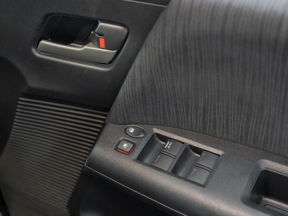 Honda Freed 2012 - фото автомобиля