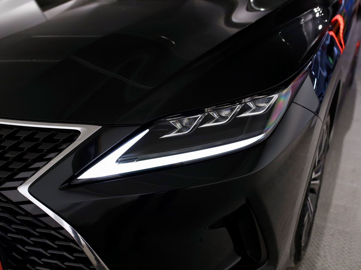 Lexus RX300 2019 - фото автомобиля