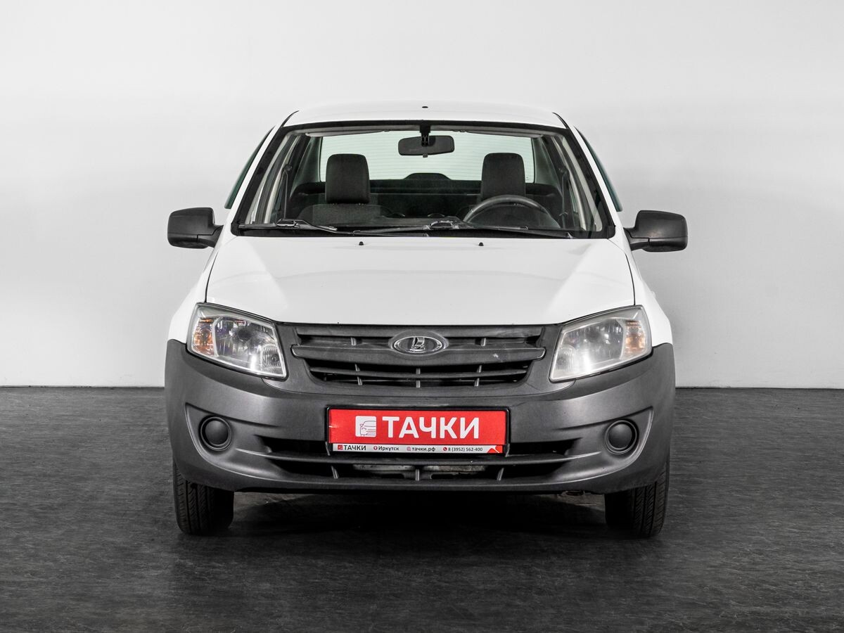 Лада Гранта 2018 - фото автомобиля