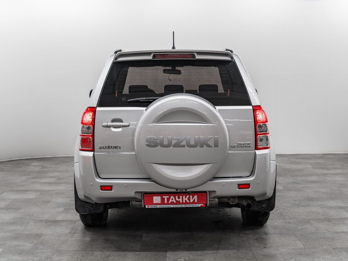 Suzuki Grand Vitara 2011 - фото автомобиля