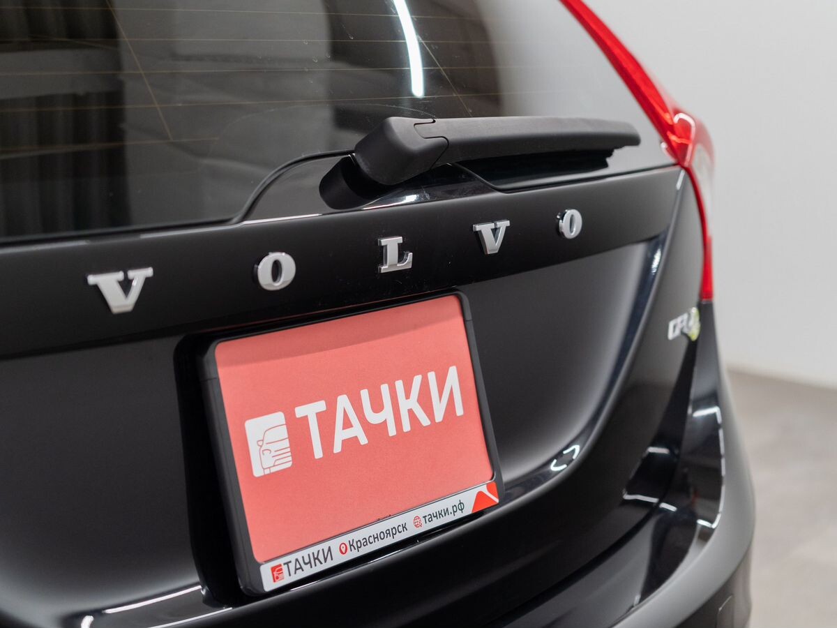 Volvo V60 2011 - фото автомобиля