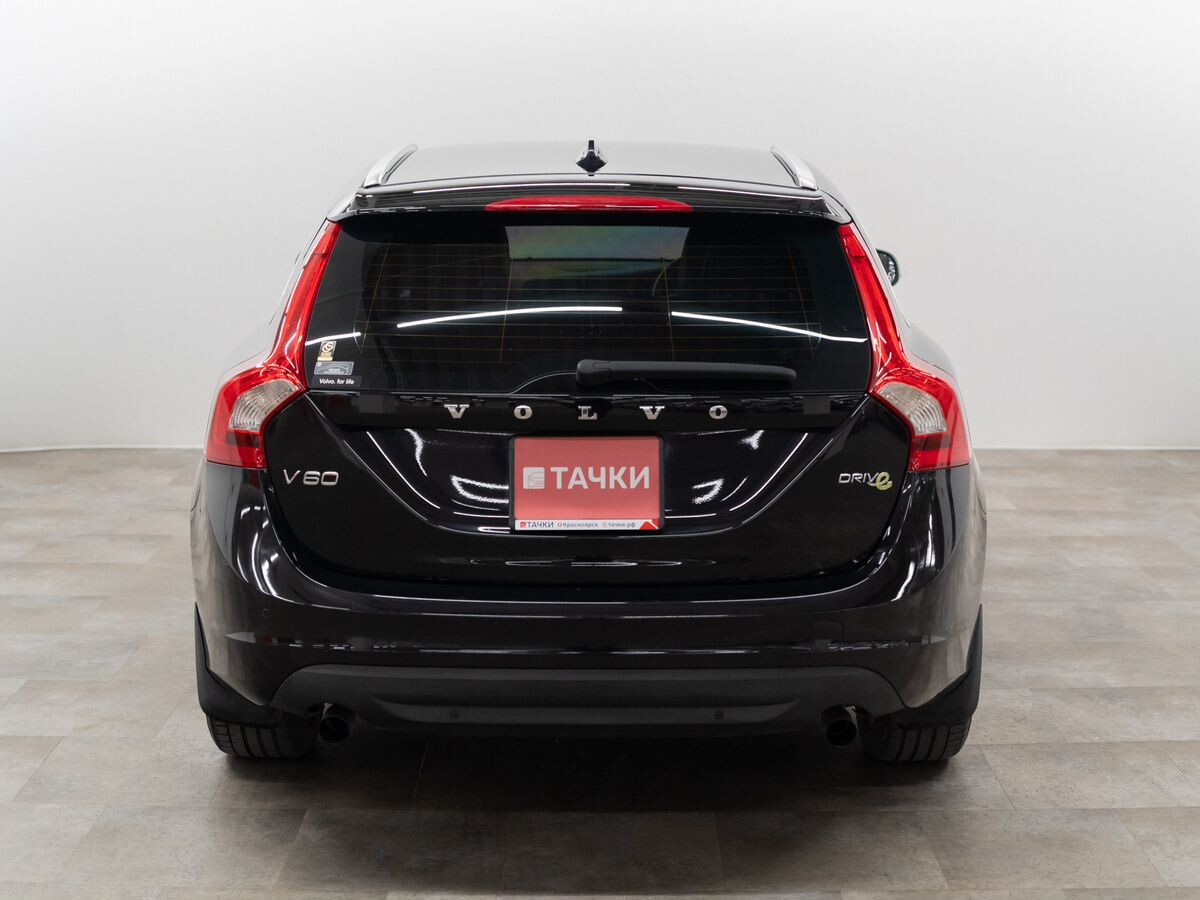 Volvo V60 2011 - фото автомобиля