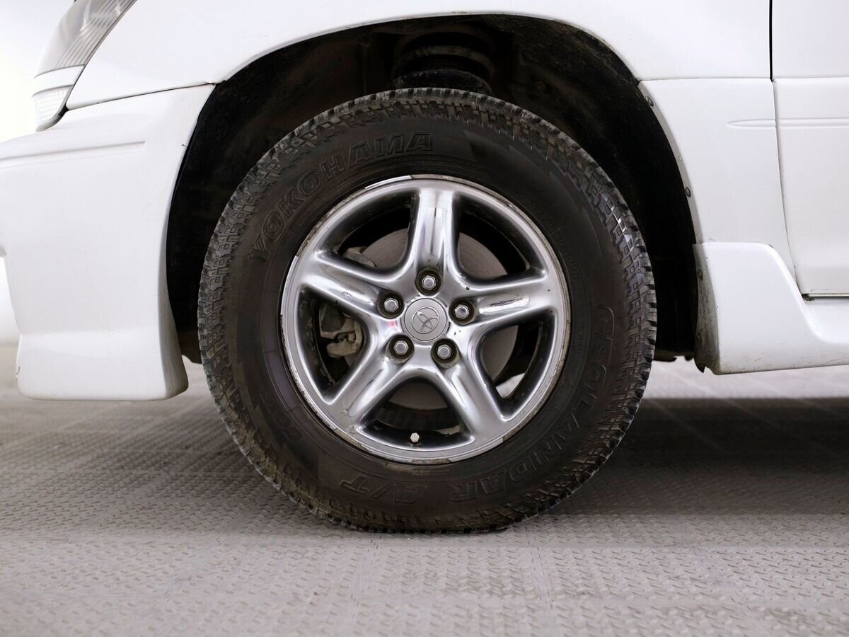 Toyota Harrier 2001 - фото автомобиля