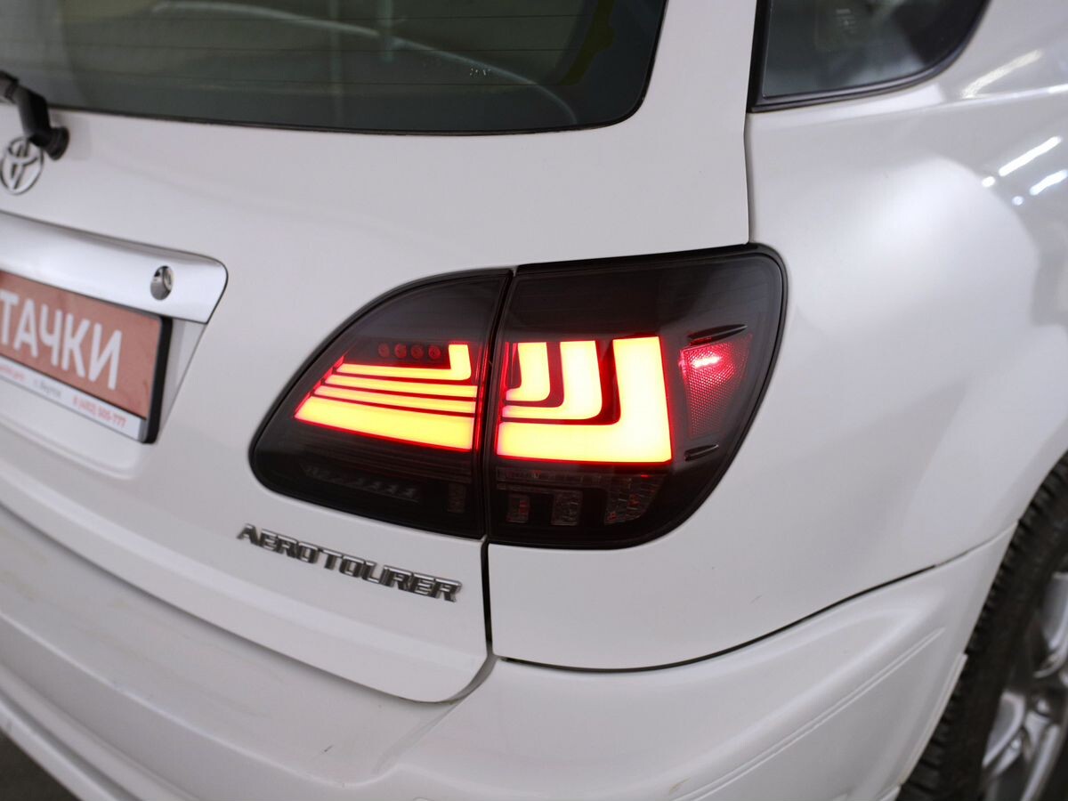 Toyota Harrier 2001 - фото автомобиля