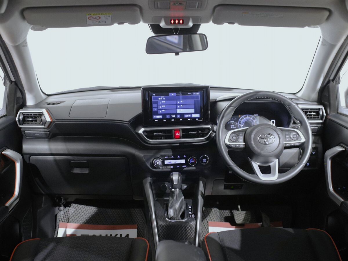 Toyota Raize 2020 - фото автомобиля