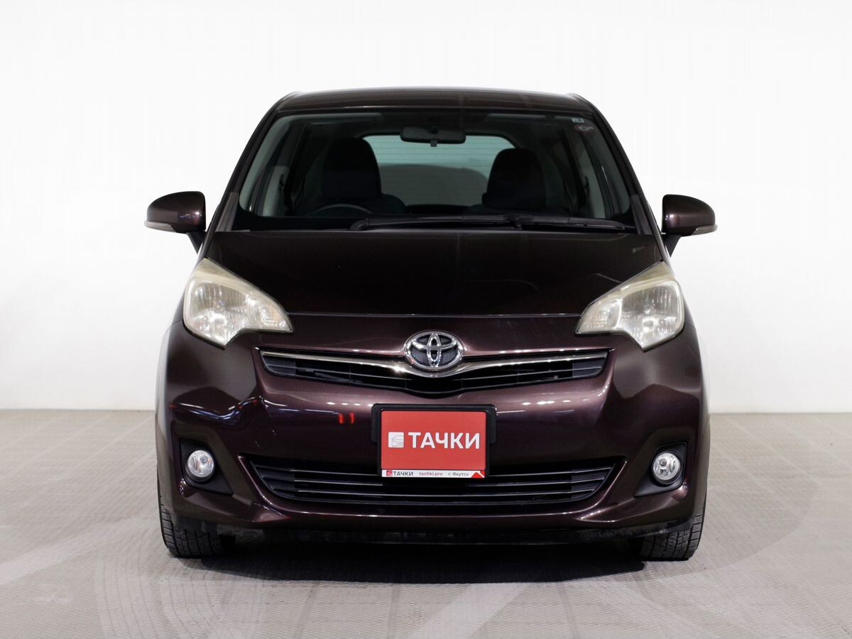 Toyota Ractis 2011 - фото автомобиля