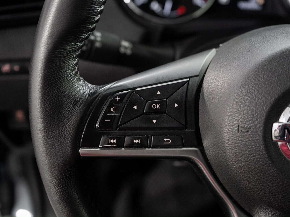 Nissan X-Trail 2019 - фото автомобиля