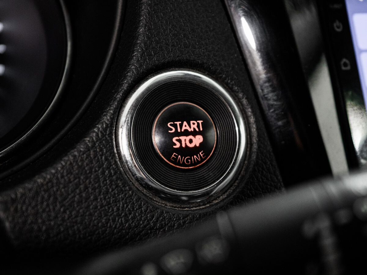 Nissan X-Trail 2019 - фото автомобиля