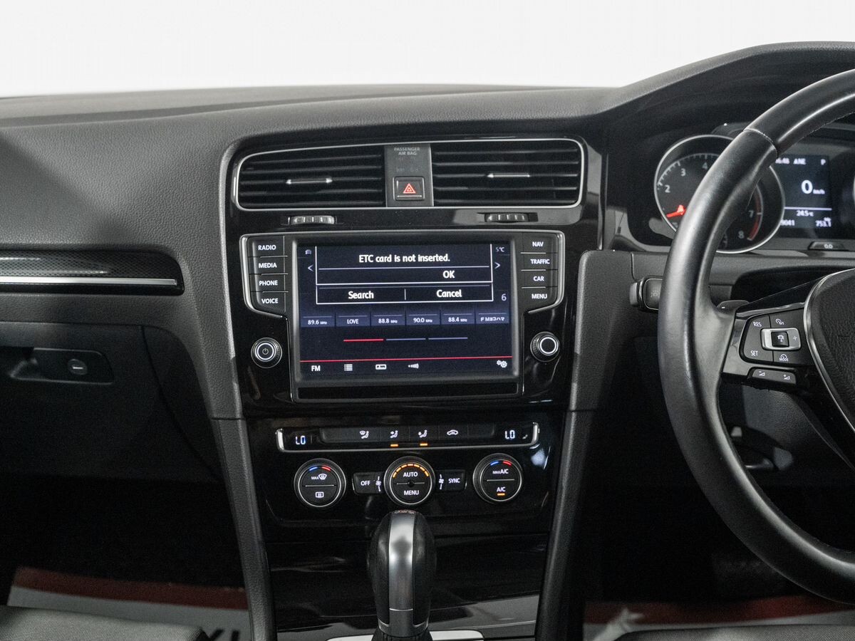Volkswagen Golf 2014 - фото автомобиля