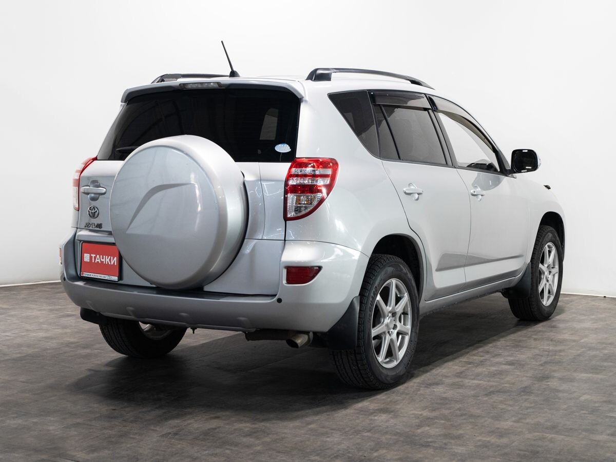 Toyota RAV4 2008 - фото автомобиля